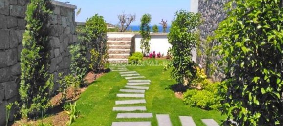 Villa de 5+1 en Bodrum, Turkey No. 28289 14