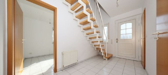 4غرفة منزل في Wilhelmshaven, Germany رقم 38128 53