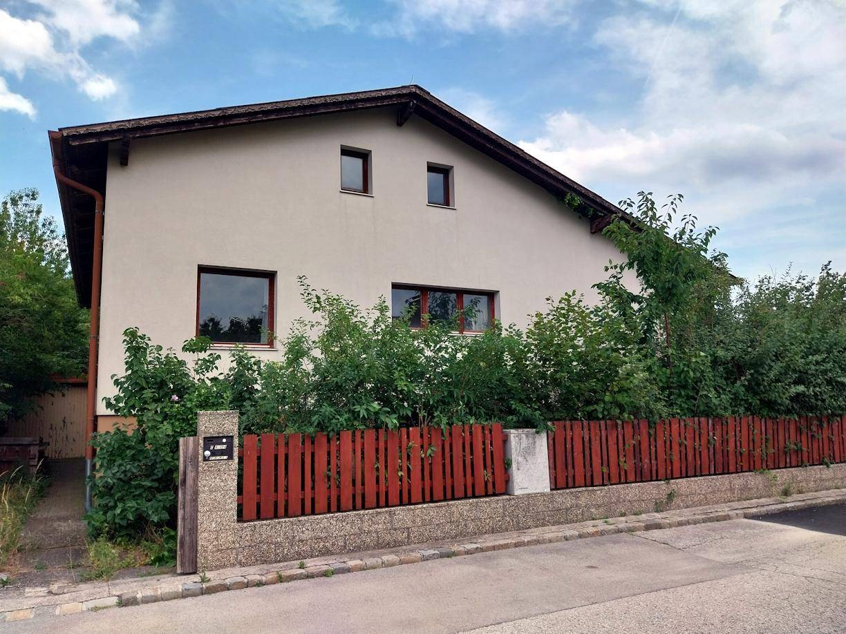 Дом с 3 спальнями в Гунтрамсдорф, Австрия № 214565