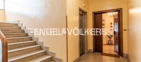 Квартира с 3 спальнями в Рим, Италия № 132172 18