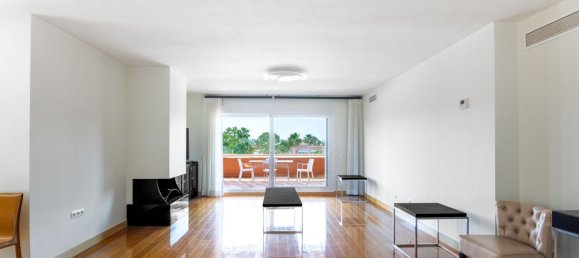 3 Schlafzimmer Penthouse in Marbella, Spain, Nr. 141264 6