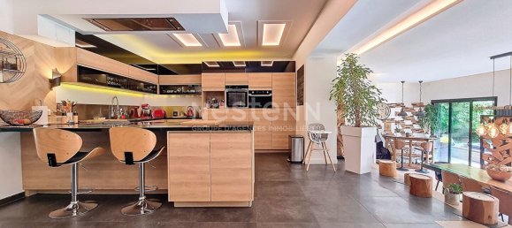 4 Schlafzimmer Villa in Lamorlaye, France, Nr. 66393 23