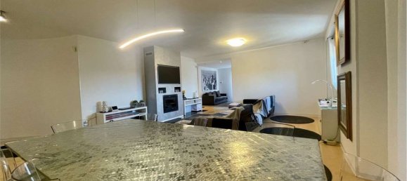 7 rooms Apartment in Bastia Umbra, Italy No. 69292 2