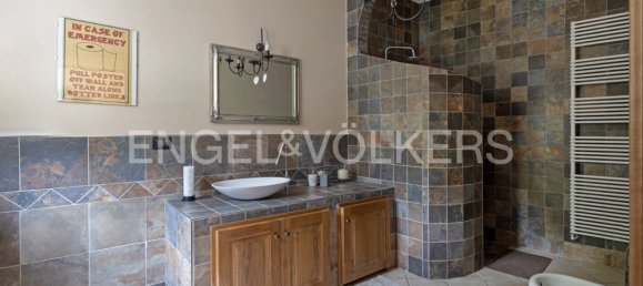 5 bedrooms House in Rocchetta Palafea, Italy No. 273020 5