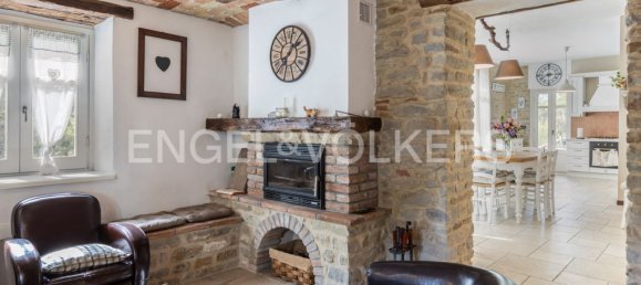 5 bedrooms House in Rocchetta Palafea, Italy No. 273020 2