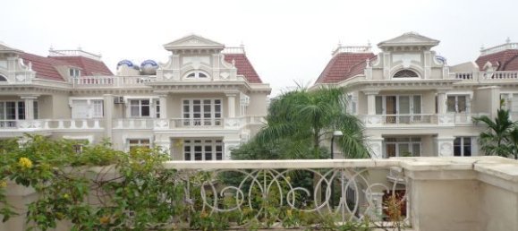 4 bedrooms Villa in Bac Tu Liem, Vietnam No. 6437 3