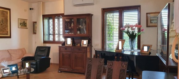 8 rooms House in Cavallino, Italy No. 27978 14