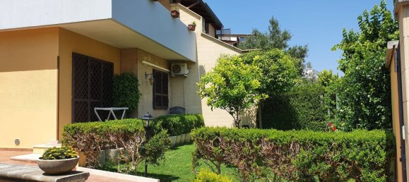 8 rooms House in Cavallino, Italy No. 27978 4