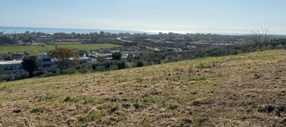 10200m² Land in San Benedetto del Tronto, Italy No. 228837 3
