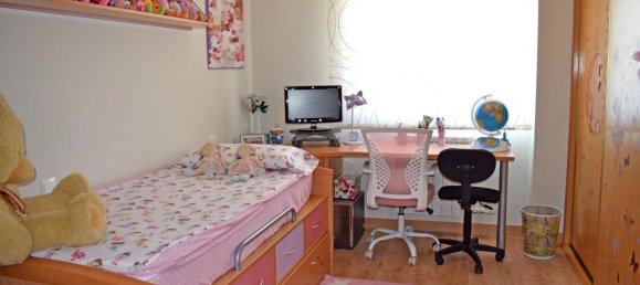 3 bedrooms House in Alfajarin, Spain No. 162267 13