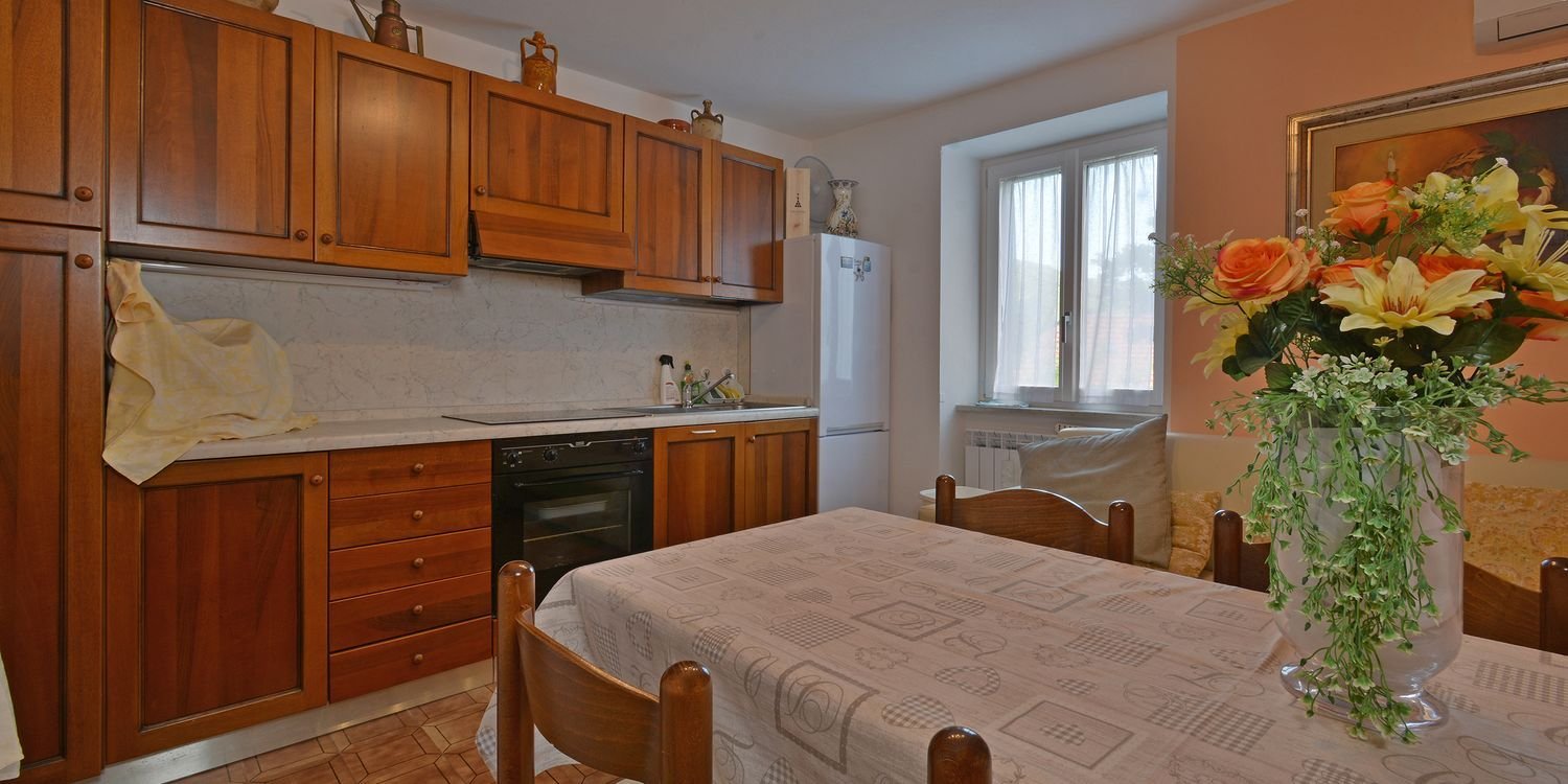 4 rooms Apartment in Varazze, Italy No. 222100