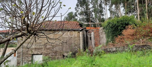 2 bedrooms House in Penafiel, Portugal No. 32939 3