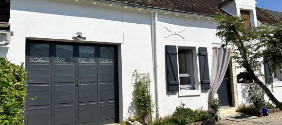 2 bedrooms House in Rivarennes, France No. 94019 17