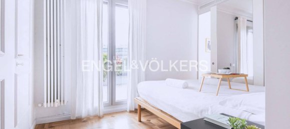 1 bedroom Penthouse in Milan, Italy No. 263043 9