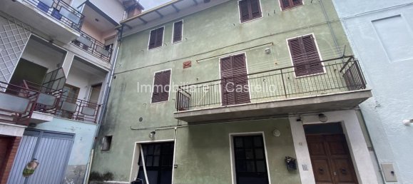5غرفة فيلا في Castiglione del Lago, Italy رقم 111502 31
