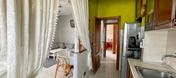 3 rooms Apartment in Bra, Italy No. 15815 14