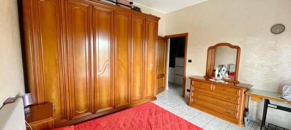3 rooms Apartment in Bra, Italy No. 15815 22