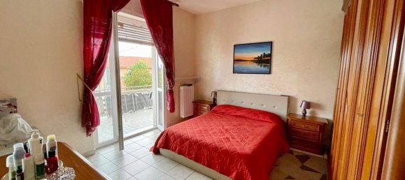 3 rooms Apartment in Bra, Italy No. 15815 20