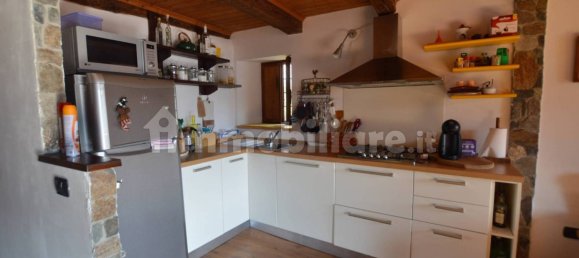 Дом с 4 спальнями в Краведжа, Италия № 290021 3