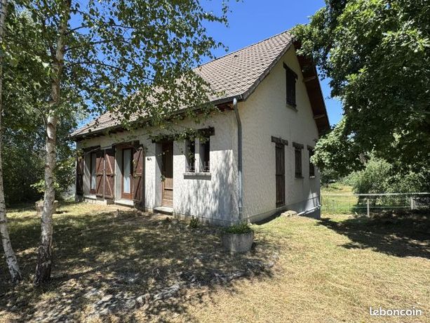 3 bedrooms House in Correze, France No. 309988