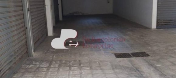 Garage in Bari, Italy 17m², Nr. 273912 2