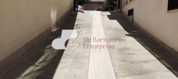 Garage in Bari, Italy 17m², Nr. 273912 6