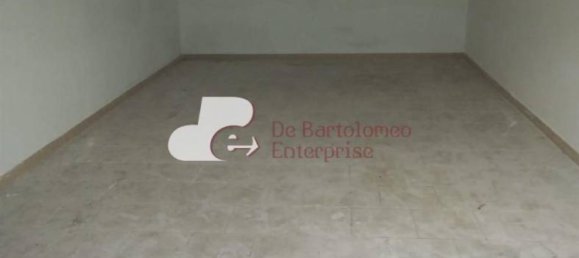 Garage in Bari, Italy 17m², Nr. 273912 5