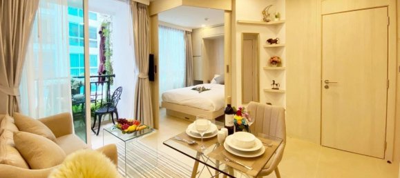 Квартира с 2 спальнями в Паттайя, Таиланд № 69363 8