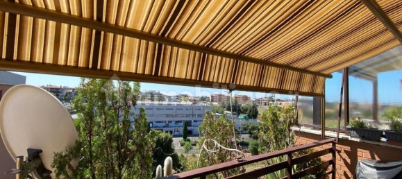 Apartamento de 3 dormitorios en Rome, Italy No. 300915 17