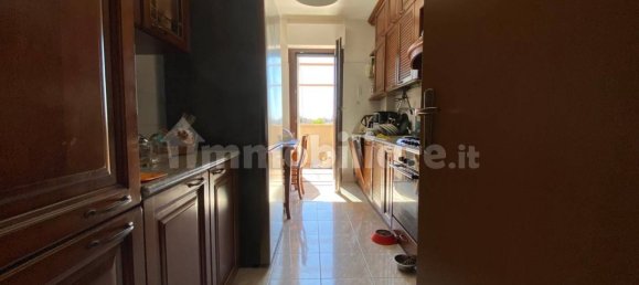 Apartamento de 3 dormitorios en Rome, Italy No. 300915 11
