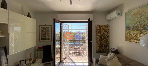 Apartamento de 3 dormitorios en Rome, Italy No. 300915 3