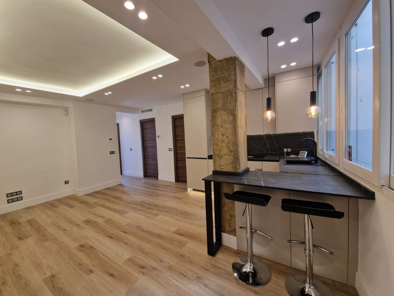 2 bedrooms Apartment in Madrid, Spain No. 204694