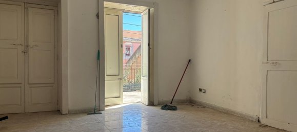 4 rooms House in Milazzo, Italy No. 263908 16