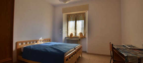 3 bedrooms Apartment in Matelica, Italy No. 153605 9