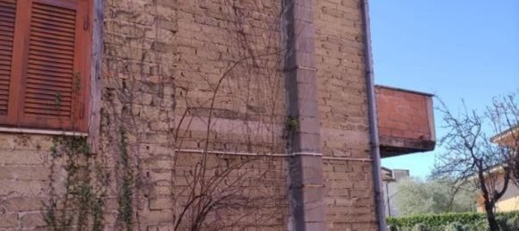 5 rooms Apartment in Valmontone, Italy No. 191092 7