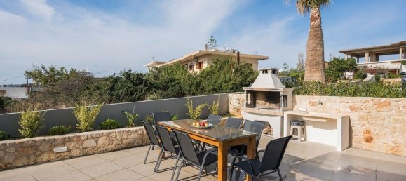 3 bedrooms Villa in Chania, Greece No. 3380 8