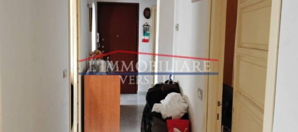 3 bedrooms Apartment in Massa, Italy No. 193027 5