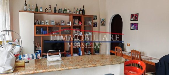 3 bedrooms Apartment in Massa, Italy No. 193027 3