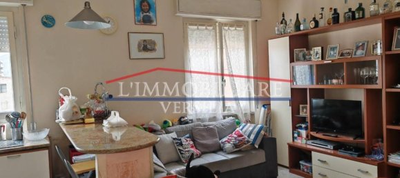 3 bedrooms Apartment in Massa, Italy No. 193027 2