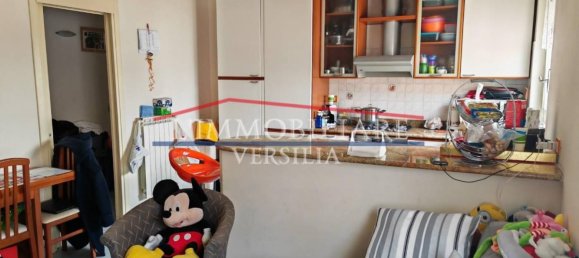 3 bedrooms Apartment in Massa, Italy No. 193027 4