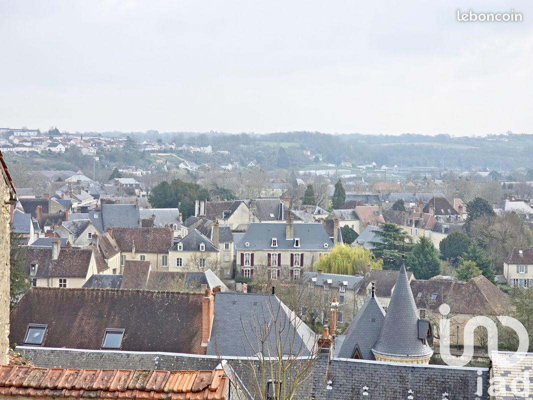 Casa de 3 divisões em Argenton-sur-Creuse, France N.º 276761