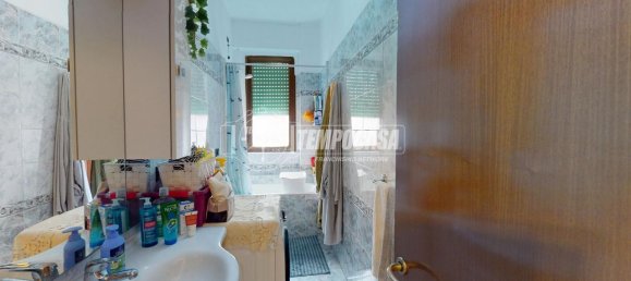 3غرفة شقة في Cinisello Balsamo, Italy رقم 150839 20