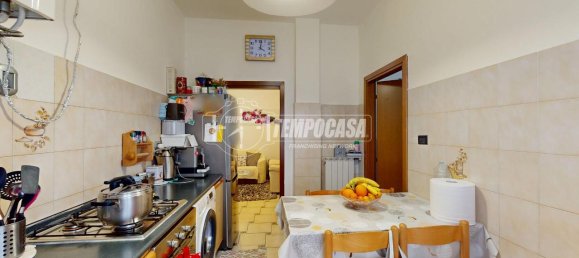 3غرفة شقة في Cinisello Balsamo, Italy رقم 150839 9