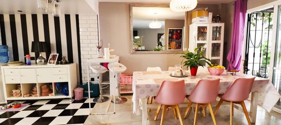 5 bedrooms Townhouse in Marbella, Spain No. 141647 17