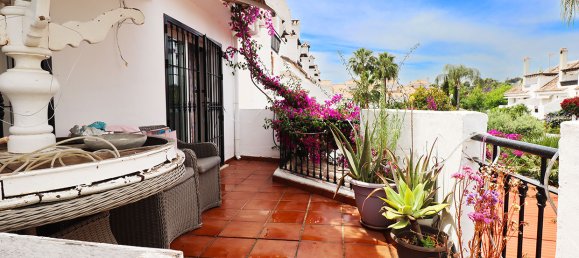 5 bedrooms Townhouse in Marbella, Spain No. 141647 12