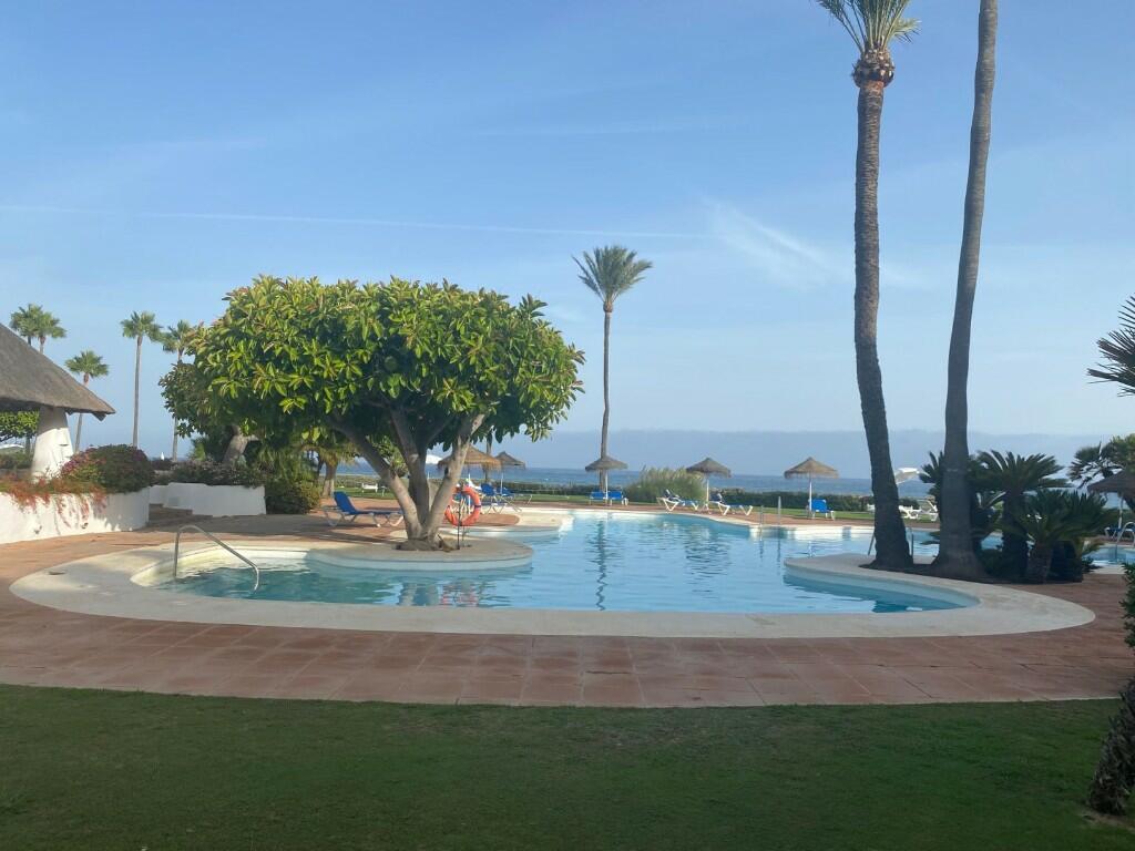 3 غرف نوم شقة في Estepona, Spain رقم 35815