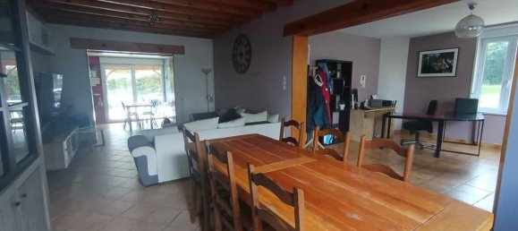 4 bedrooms House in Morbecque, France No. 225633 3