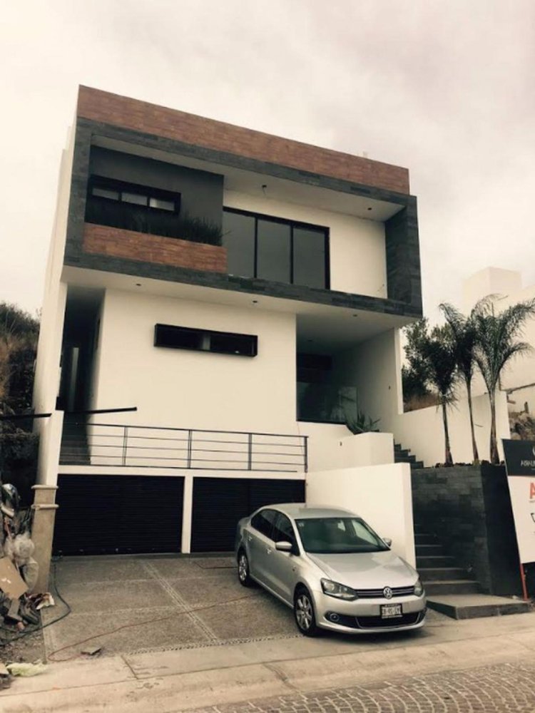 Casa de 3 dormitorios en Querétaro, Mexico No. 174364