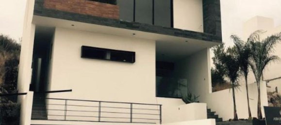 Casa de 3 dormitorios en Querétaro, Mexico No. 174364 2