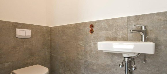 3 rooms Apartment in Favoriten, Austria No. 13128 6